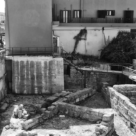 بيت ضيافة Domus *