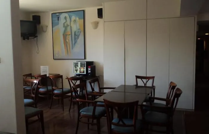 Domus بيت ضيافة Rhodes City