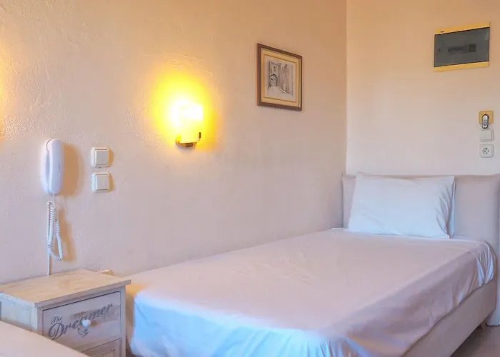 بيت ضيافة Domus Rhodes City