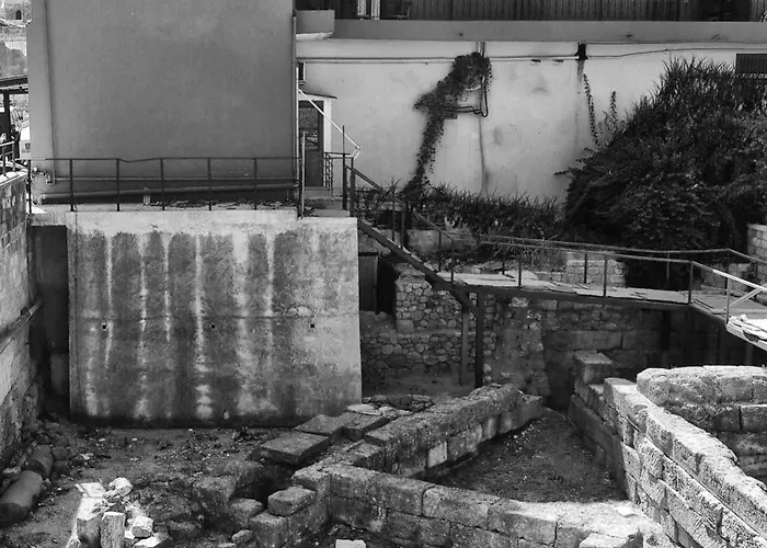 بيت ضيافة Domus *